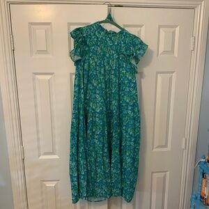 EUC Victoria Dunn Maxi Dress